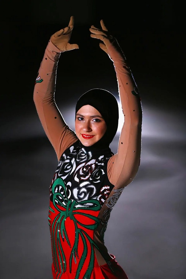 Photo of Zahra Lari